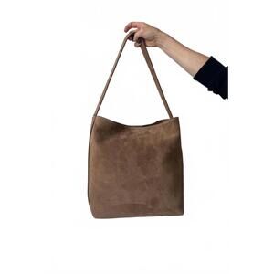 NEW AESTHER EKME women's sac supple handbag in suede date